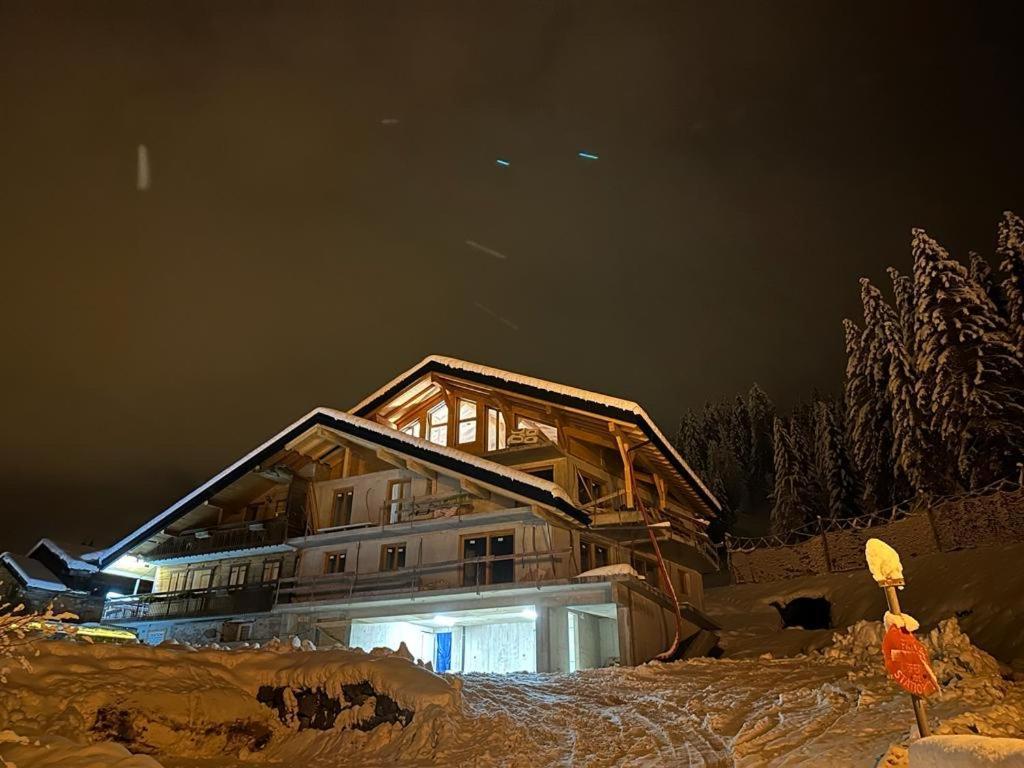 La Rose Des Neiges A
